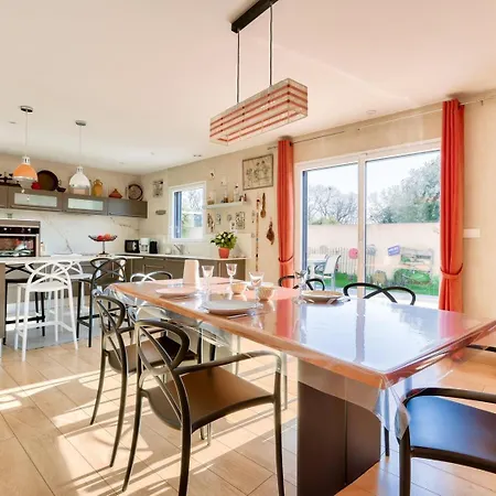 Guest house Guestready - Variety Sho In 4*
